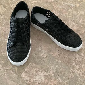 Marc Fisher sneakers